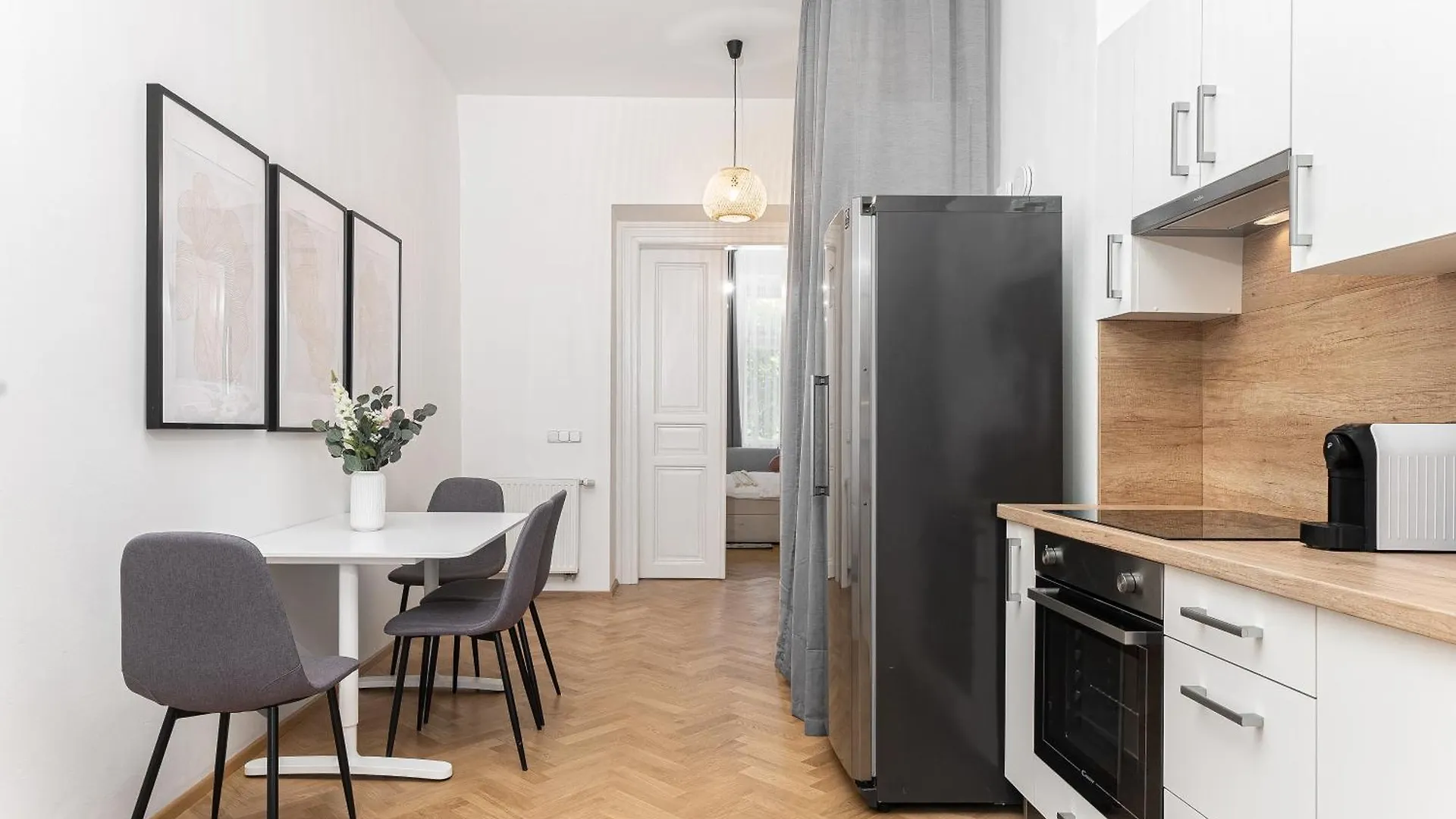Pansiyon Fancy Home Prague #1